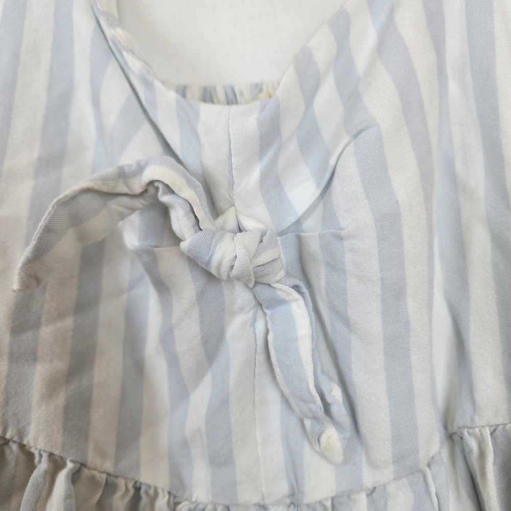 Tucker + Tate Girls Light Blue White Striped Sleeveless Smocked Summer Top Large - Picture 2 of 5